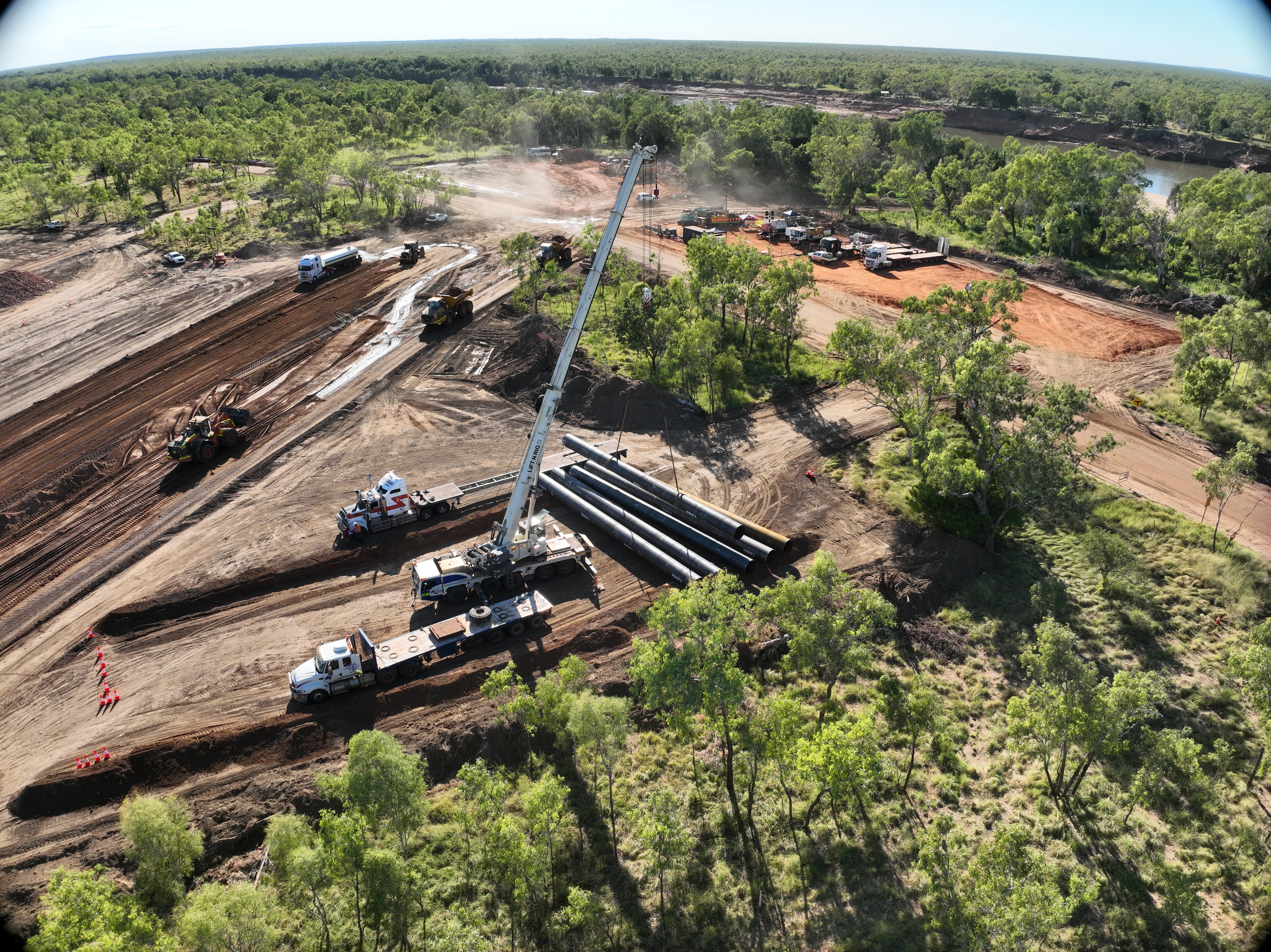 Fitzroy River Bridge - Pile Delivery Fitzroy Crossing