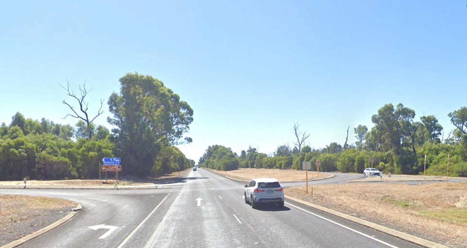 Forrest Highway & Preston Beach Road Northbound Acceleration Lane image