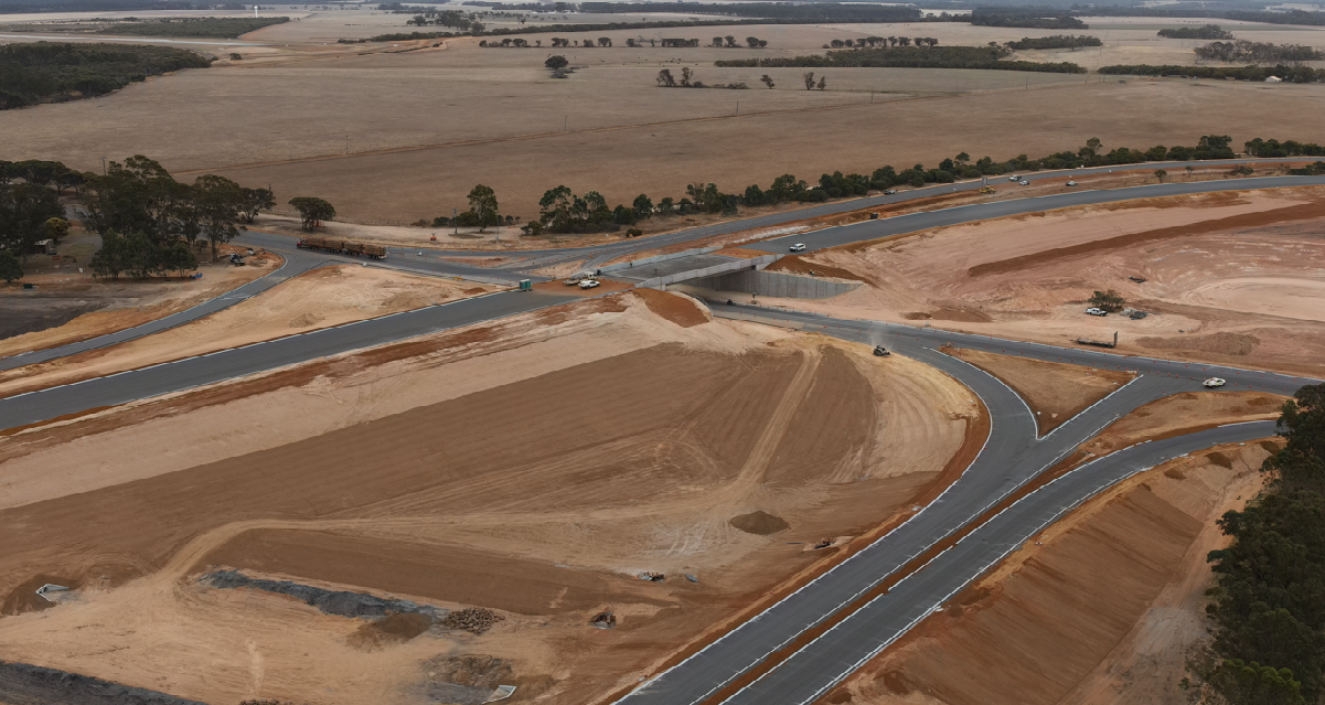 3457 - Chester Pass - Menang Flyover image