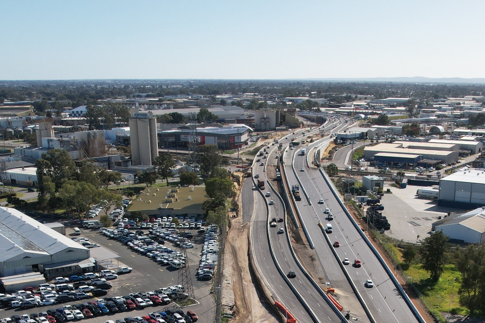 Southbound traffic on the bridge