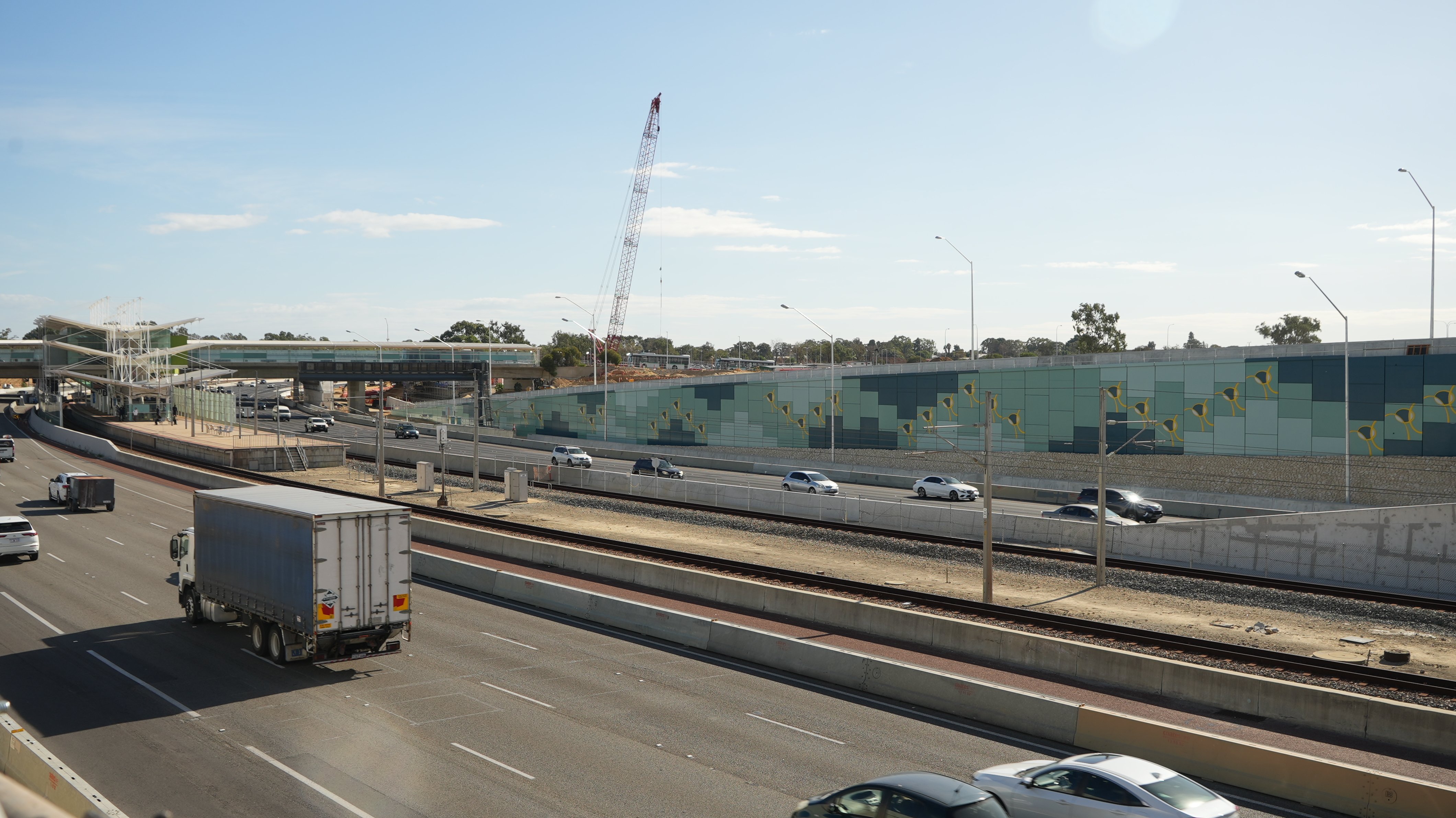 wide shot of Stephenson Avenue Extension project artwork