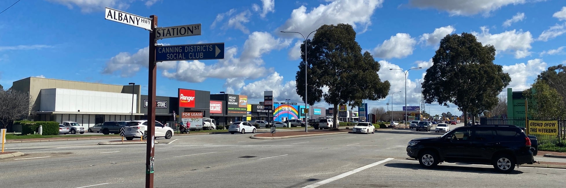 Albany Highway and Station Street Intersection <em> Cannington </em>