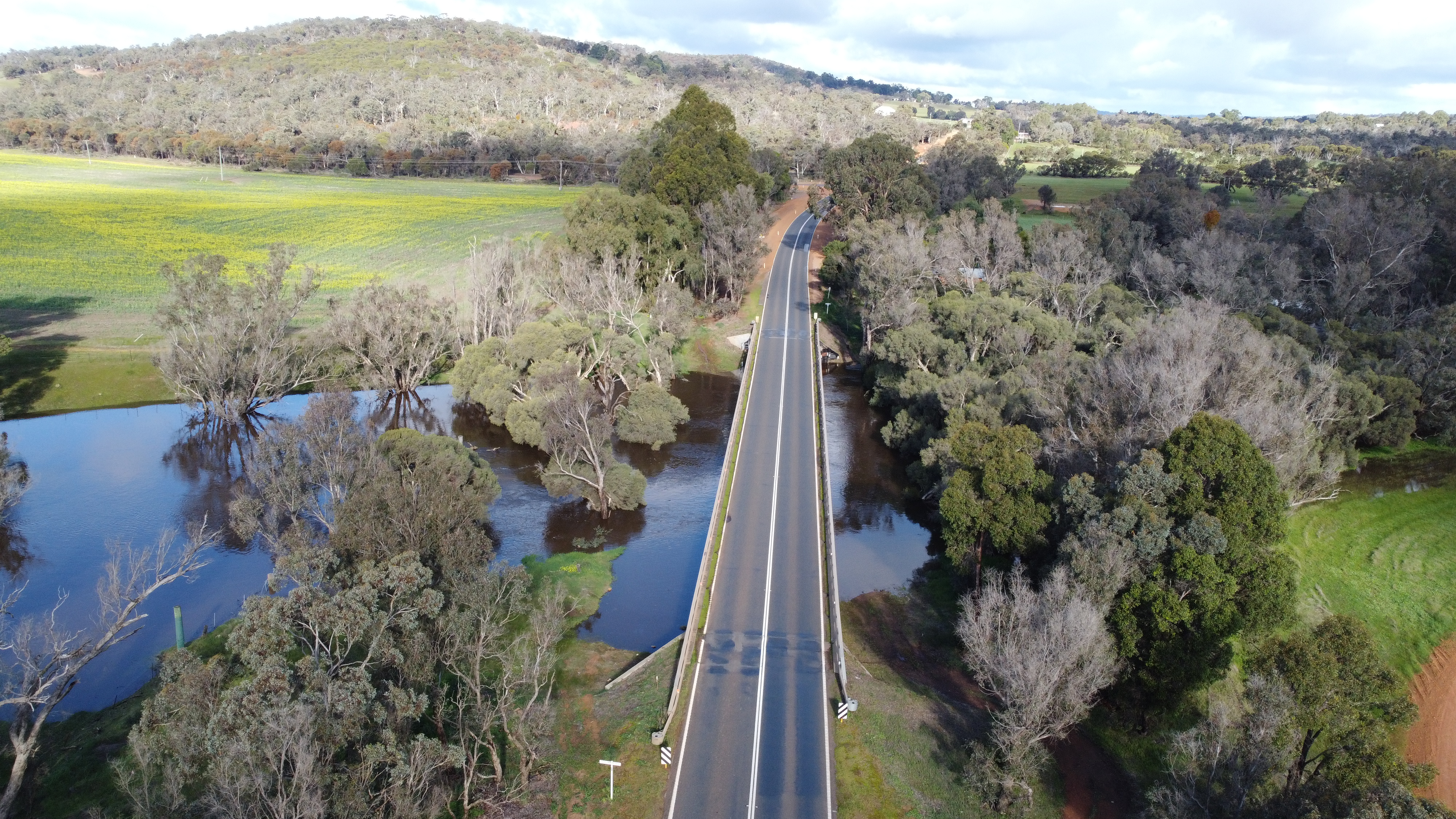 Albany Highway works near northam river bridge