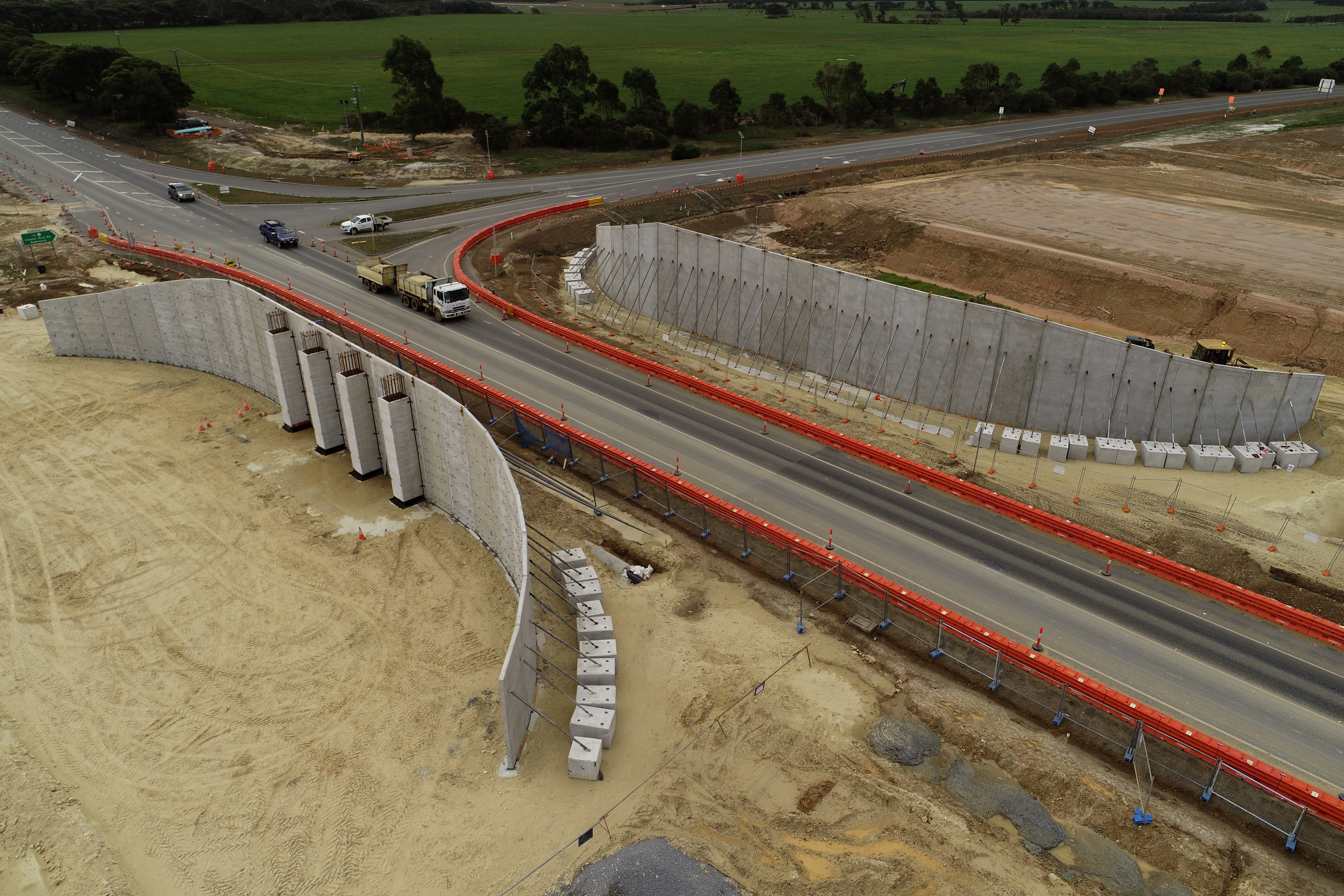Albany Highway bridge progress with walls erected