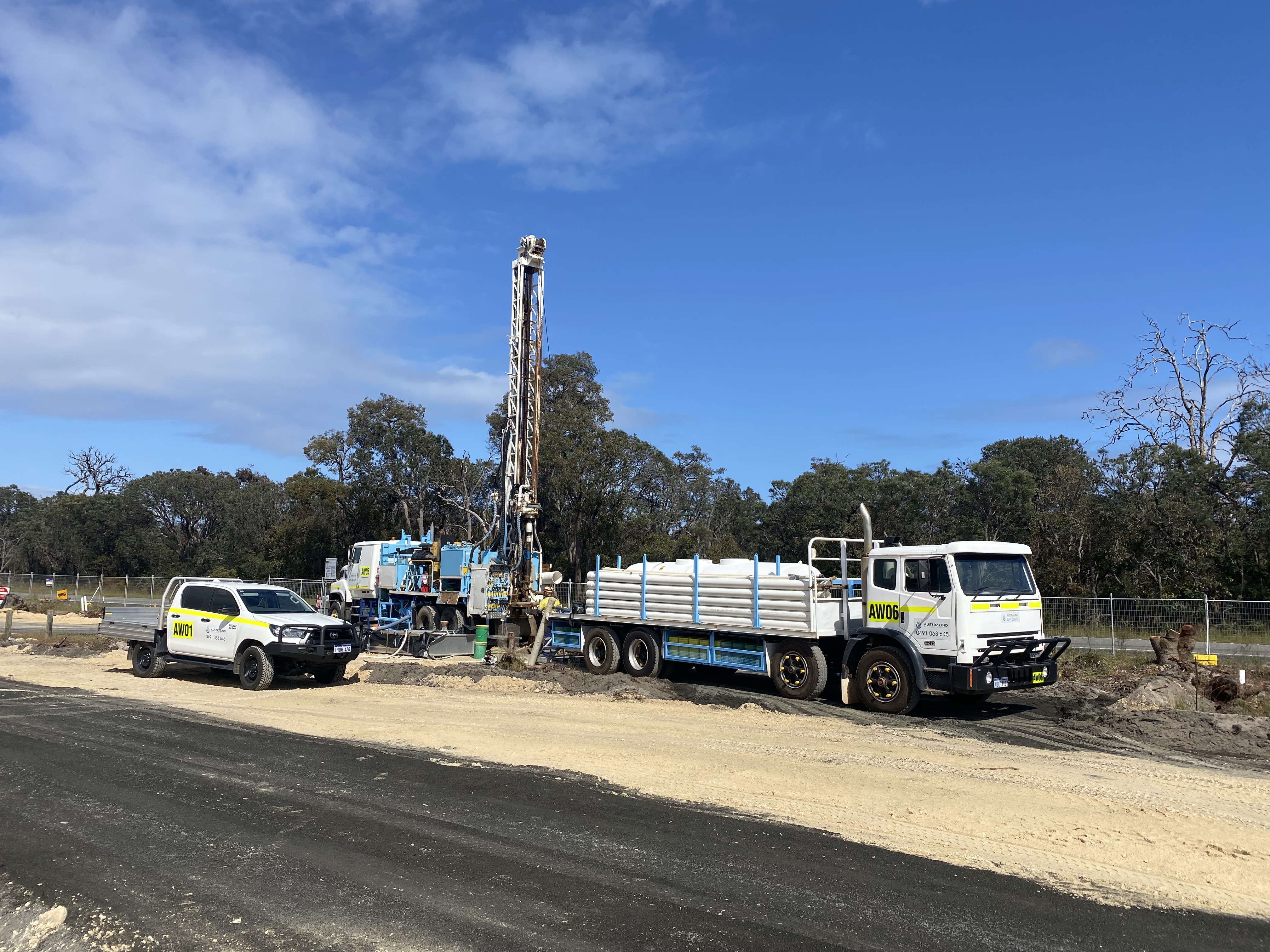 BORR - News Story - 300523 - The AWBC water bore working on the BORR construction site