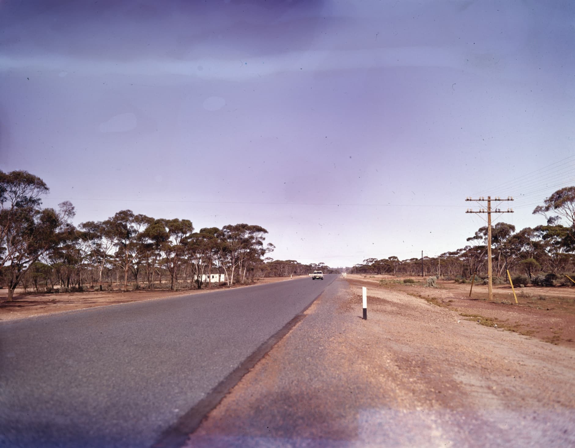 Great Eastern Highway at 365 mile peg